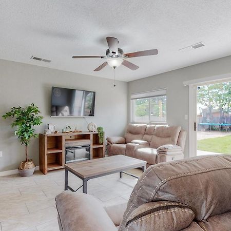 Comfortable 3-Bedroom Home With Spacious Backyard Albuquerque Exteriör bild